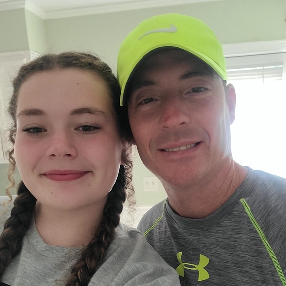 Meet your Posher, Joshua - Picture 3 of 7